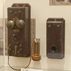 国産1号電話機の写真