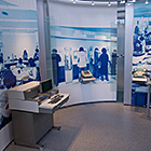 データ通信機器の展示写真