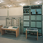 パケット交換システムD50PSとD51PHM交換機の写真