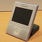 フレッツネットワークを使用したテレビ電話端末の写真