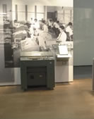 テレックスの展示パネル画像の一部